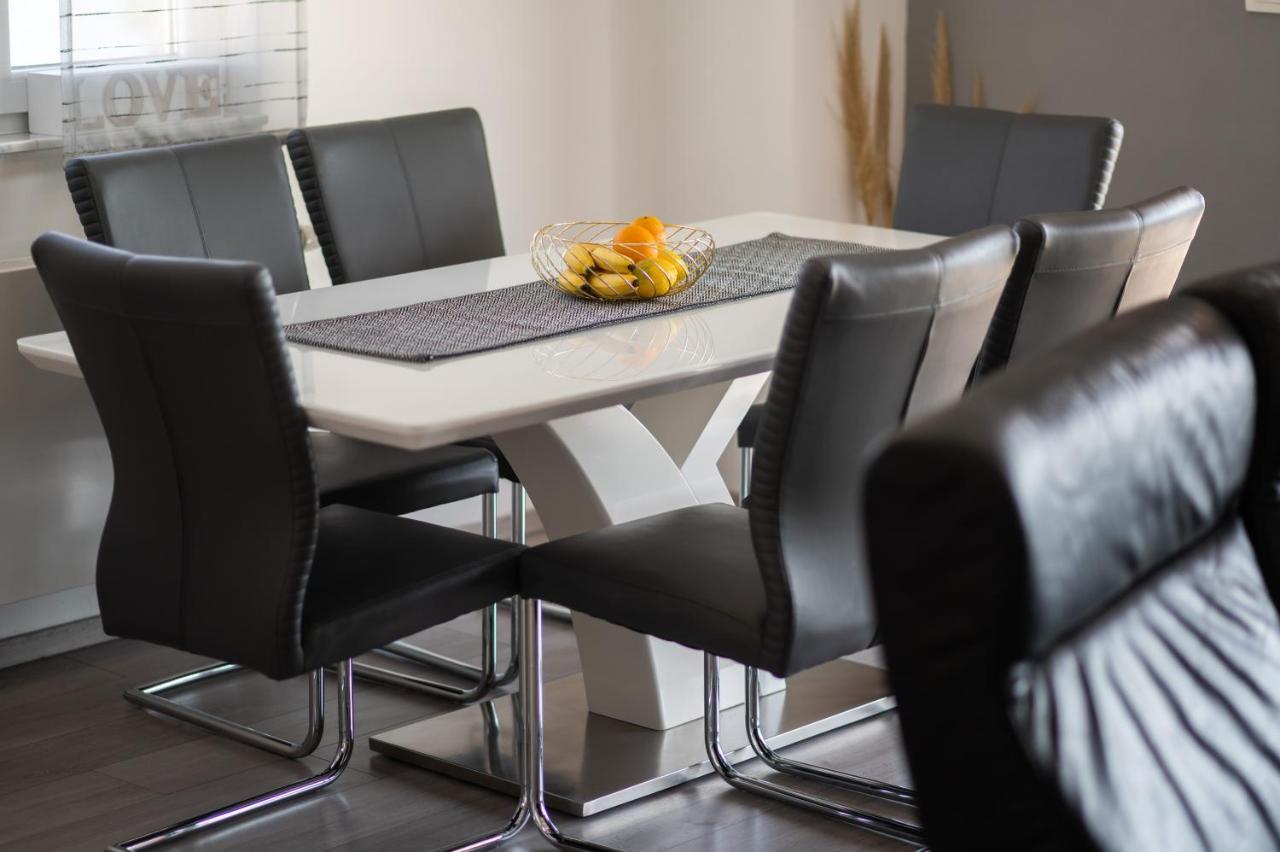 Euroholiday Apartments Туран Екстериор снимка