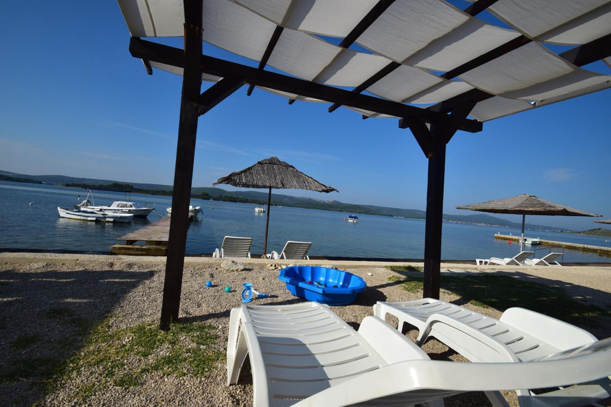 Euroholiday Apartments Туран Екстериор снимка