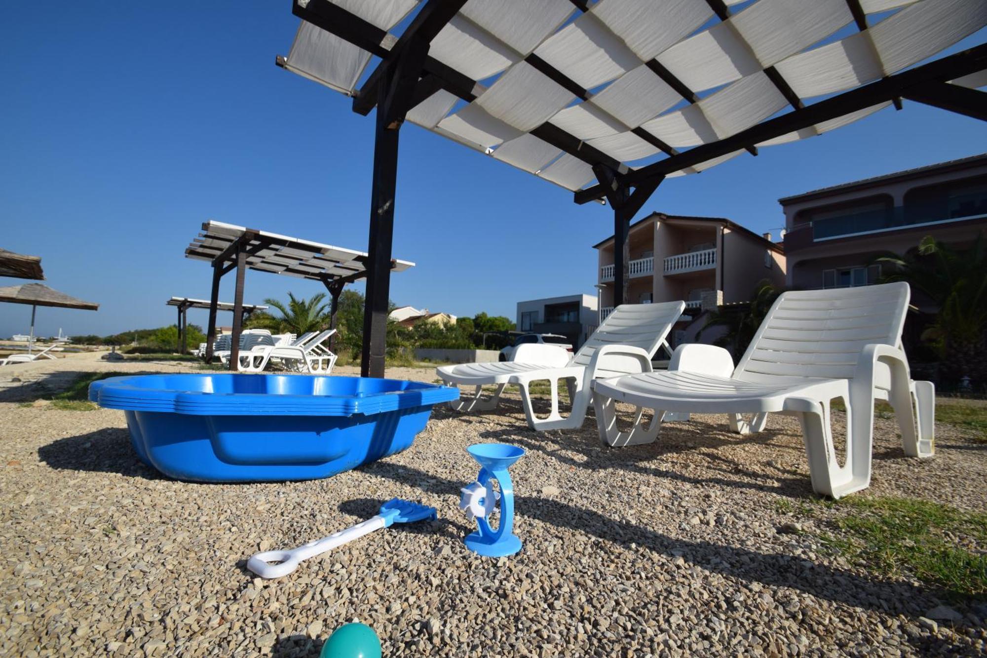 Euroholiday Apartments Туран Екстериор снимка