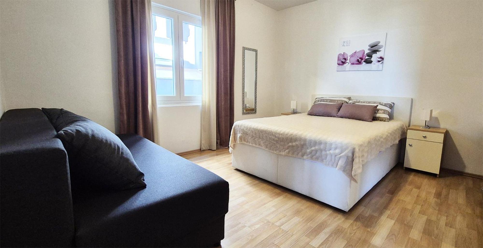 Euroholiday Apartments Туран Екстериор снимка