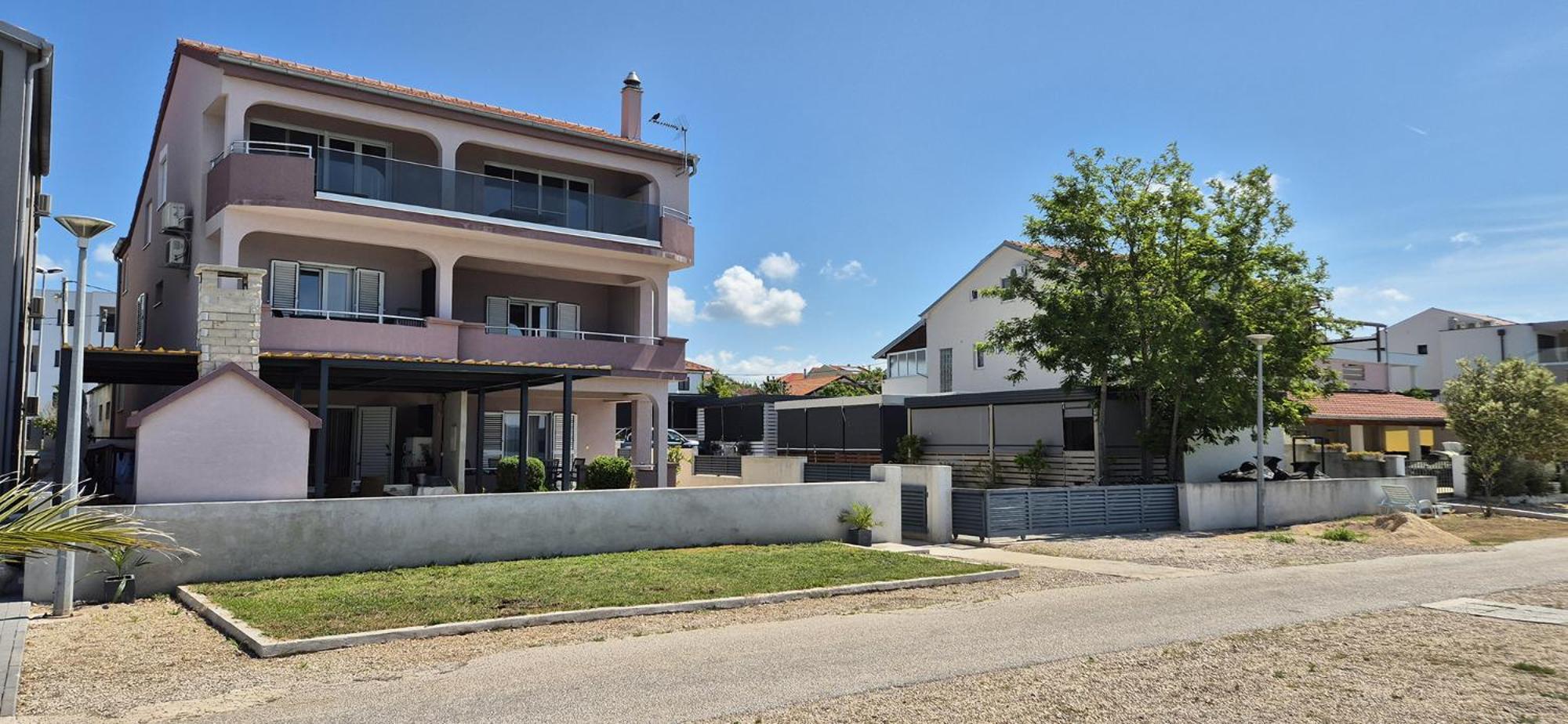 Euroholiday Apartments Туран Екстериор снимка