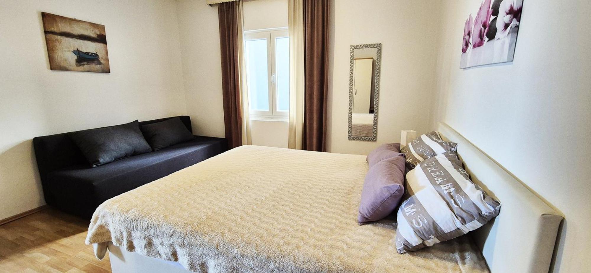 Euroholiday Apartments Туран Екстериор снимка